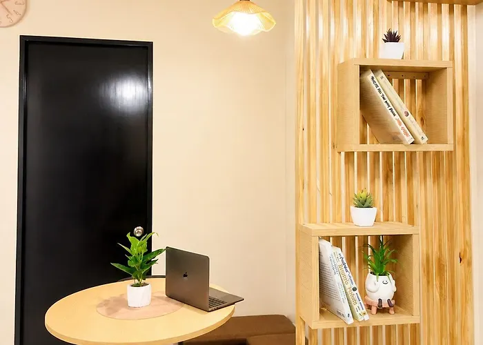 2 Bedroom Fully-furnished For 4-6 Pax By Casa Nueve Doce At Urban Deca Homes Banilad, Apartment *